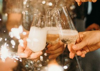 How Do You Make An Engagement Party Fun?