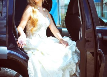 When Should I Book My Wedding Transport?