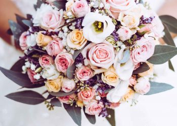 What Are the Most Popular Flowers For a Wedding?